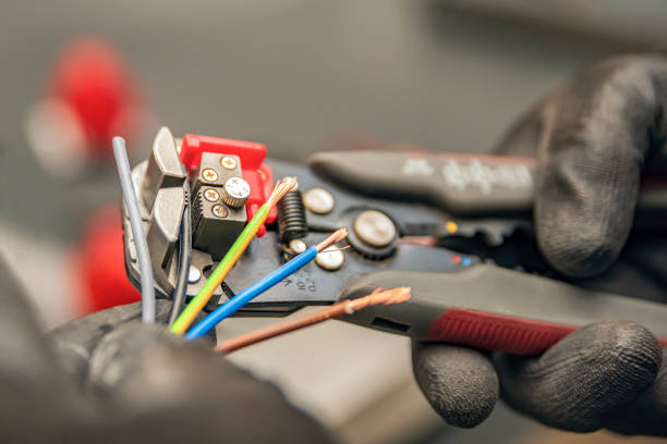 Electrical Outlet Repair in Lake Ridge, VA